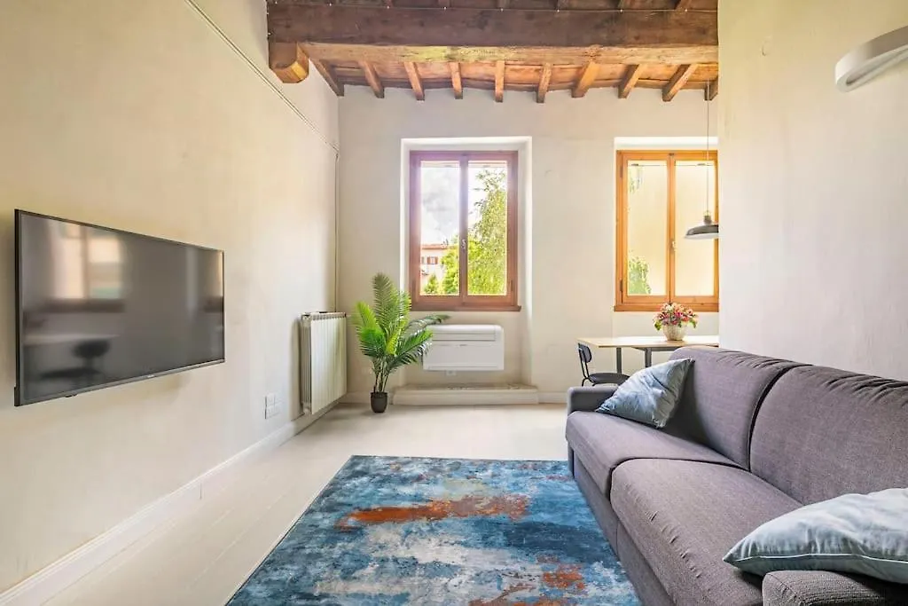 Modern Loft 1 Min To Basilica Of Santa Croce Apartment Florence